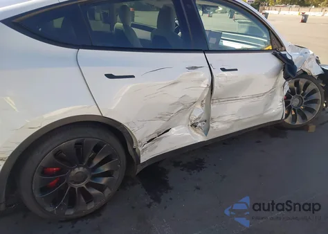 2022 Tesla Model Y from USA, damaged, VIN 7SAYGDEFXNF407340